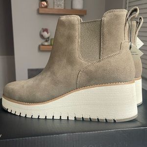 Cole Han Zerogrand boots. New with tags and box!